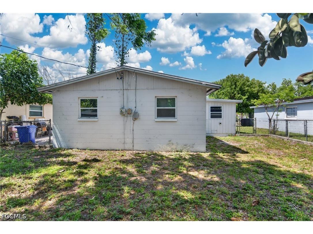 2992 Lafayette Street Fort Myers FL 33916 2026020782 image18