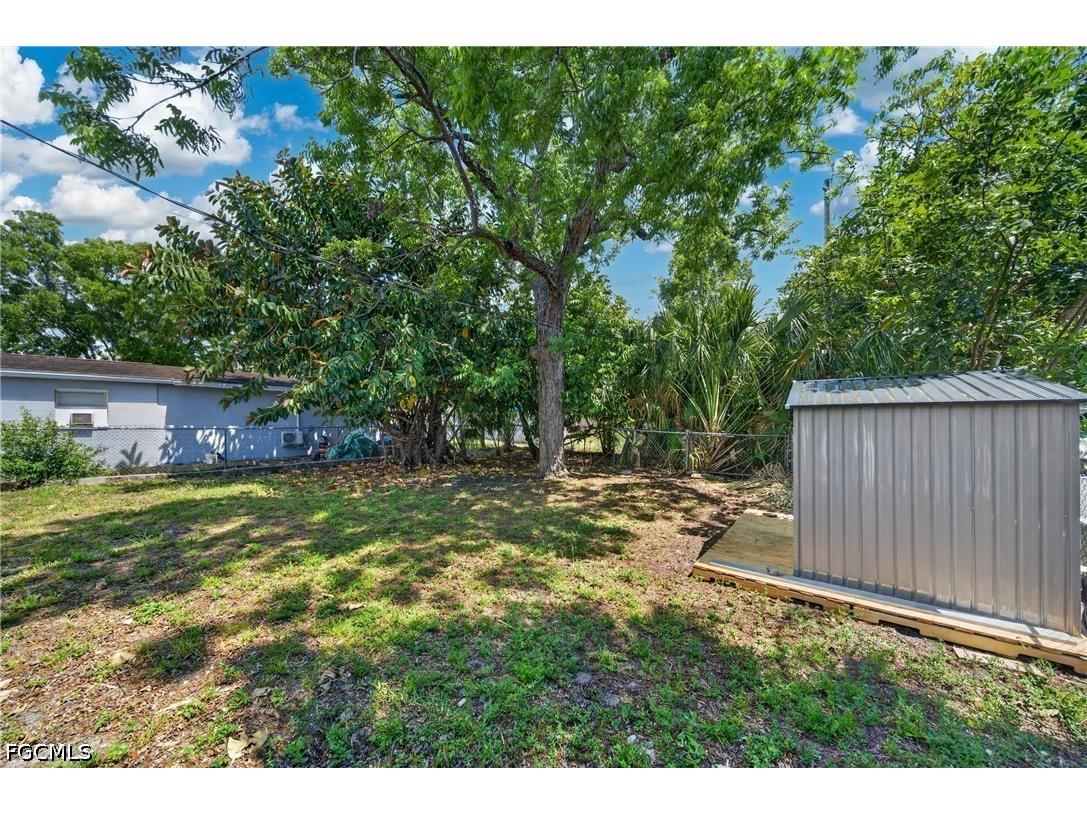 2992 Lafayette Street Fort Myers FL 33916 2026020782 image20