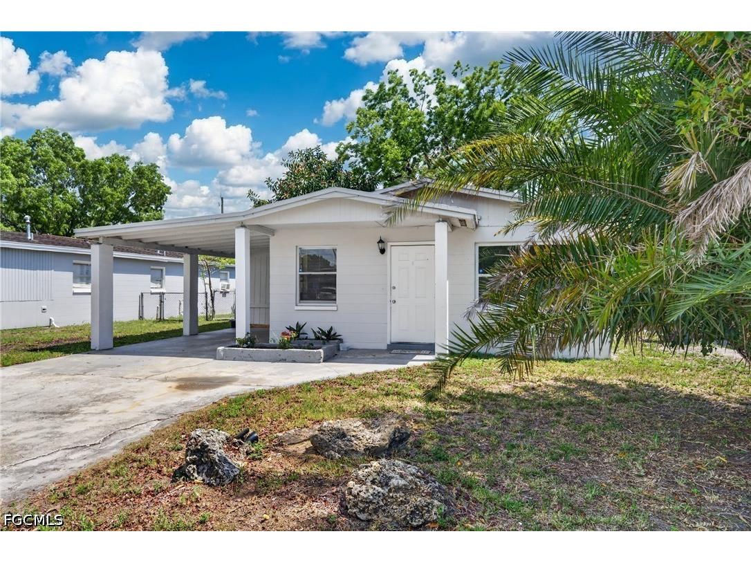 2992 Lafayette Street Fort Myers FL 33916 2026020782 image21