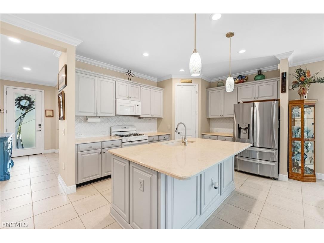 2995 Amblewind Drive Fort Myers FL 33905 2026007957 image7