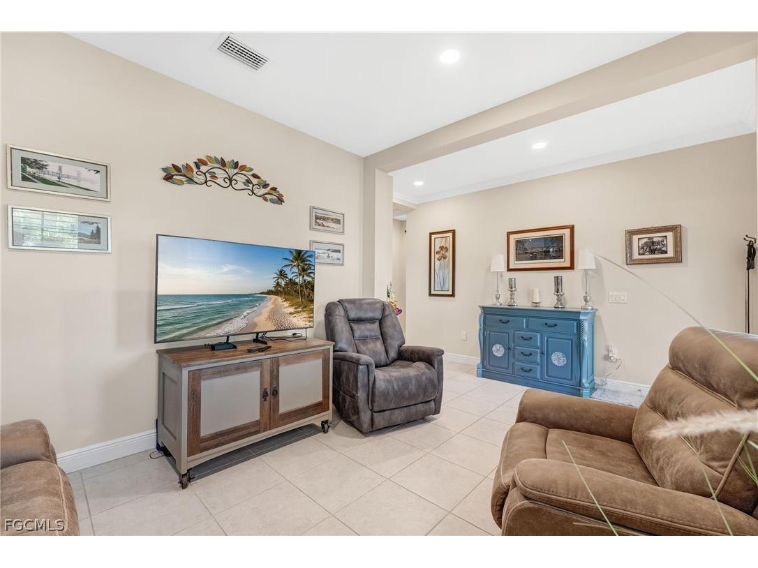 2995 Amblewind Drive Fort Myers FL 33905 2026007957 image8
