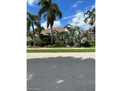 2995 Mona Lisa Boulevard Naples FL 34119 223080963 image1