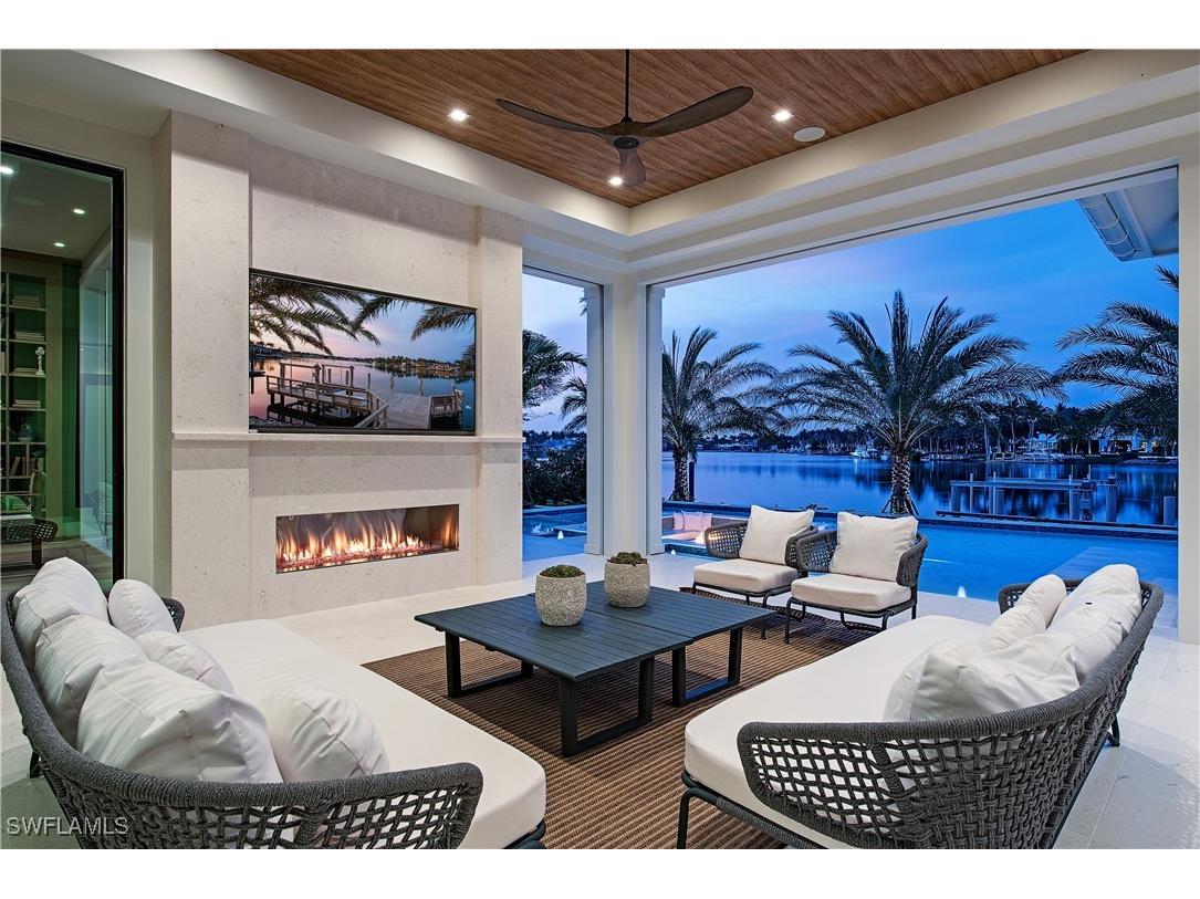 2999 Rum Row Naples FL 34102 223085261 image19