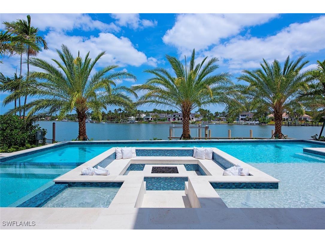 2999 Rum Row Naples FL 34102 223085261 image3