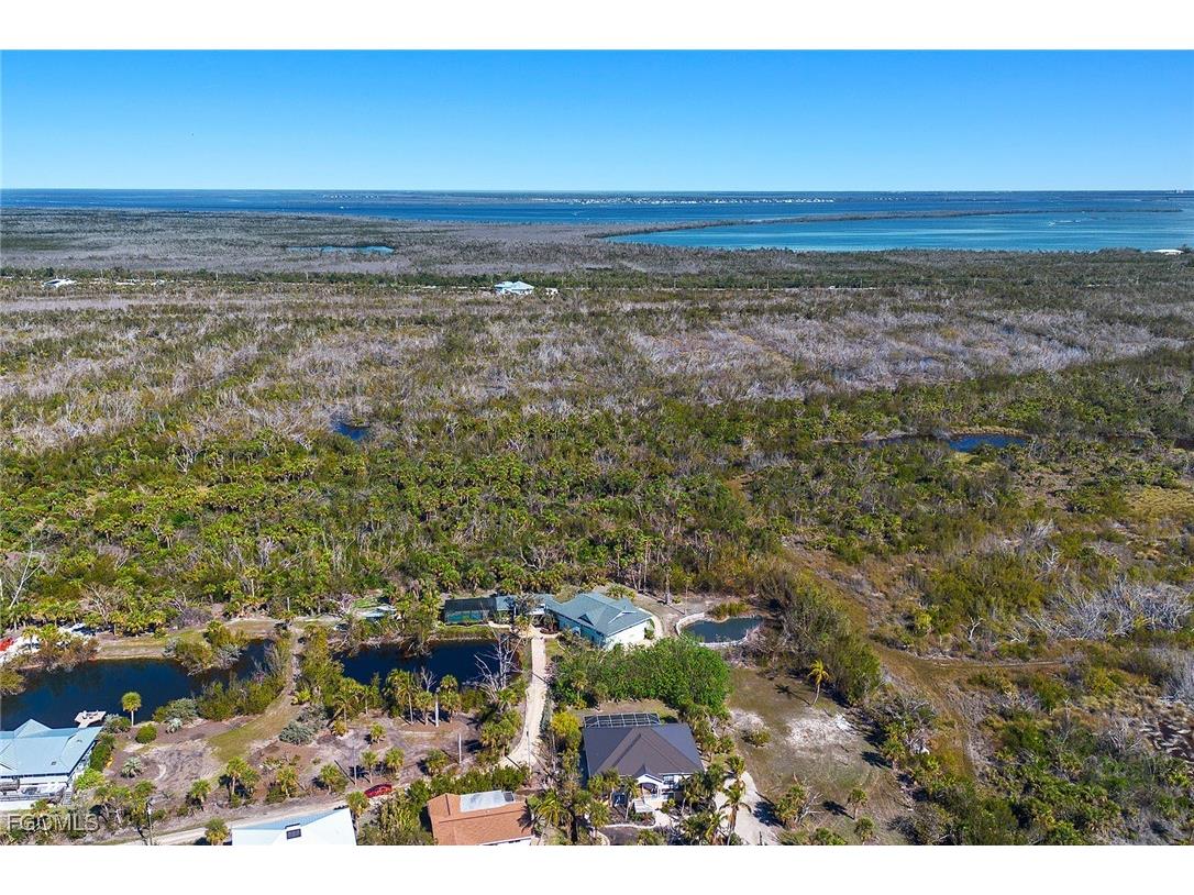 2999 Twin Ponds Drive Sanibel FL 33957 2025016110 image37