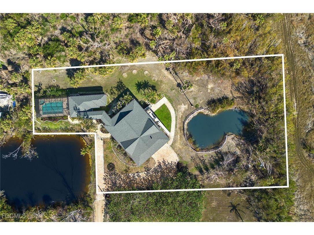 2999 Twin Ponds Drive Sanibel FL 33957 2025016110 image49