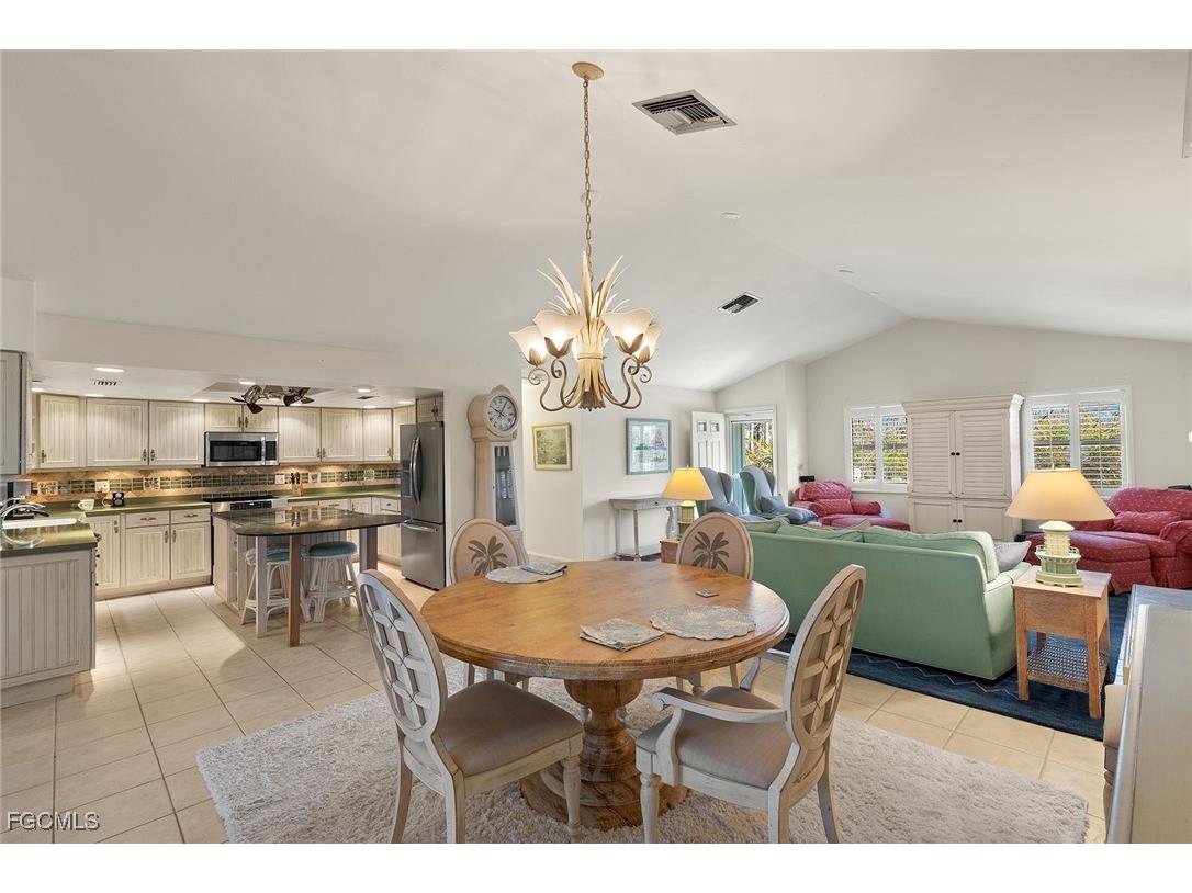 2999 Twin Ponds Drive Sanibel FL 33957 2025016110 image8