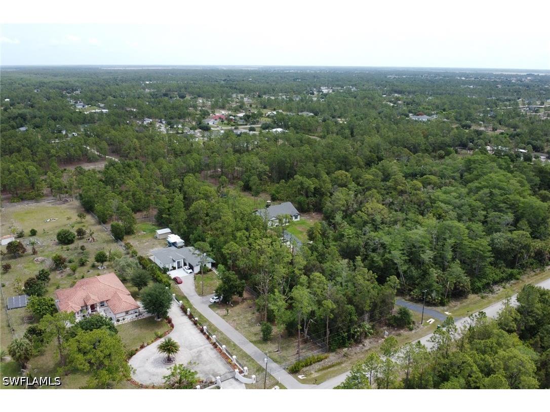 2XXX 52nd Avenue NE Naples FL 34120 226019007 image4