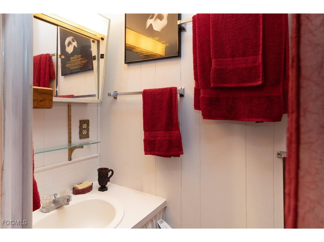 3 Basil Street Alva FL 33920 2025016991 image14