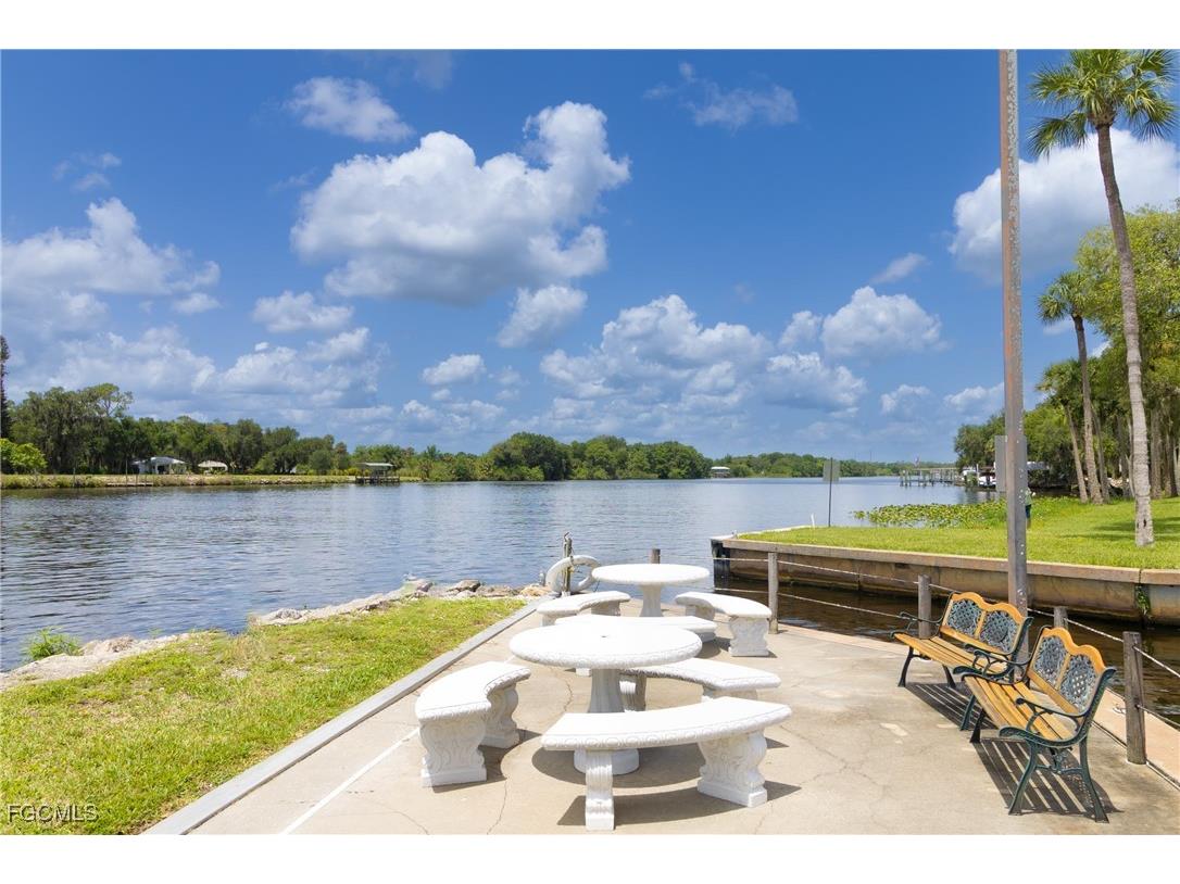 3 Basil Street Alva FL 33920 2025016991 image17