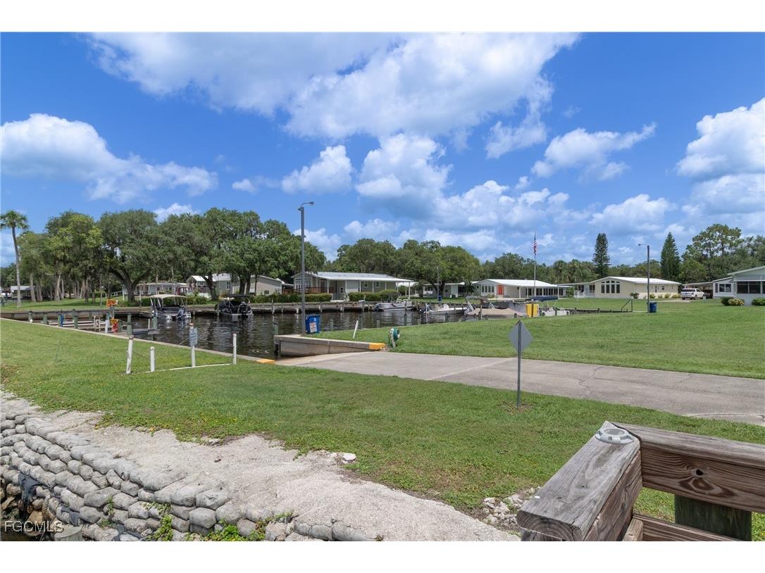 3 Basil Street Alva FL 33920 2025016991 image20