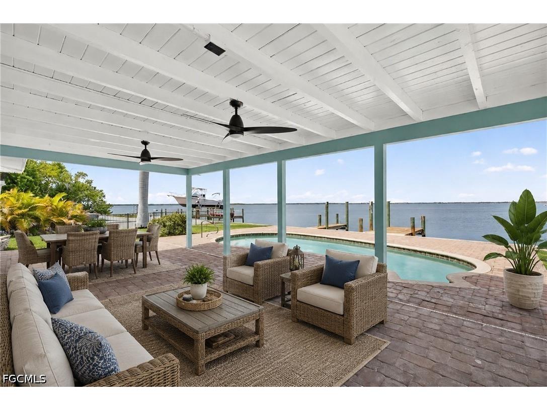 3 Bayview Boulevard Fort Myers Beach FL 33931 2026024105 image1