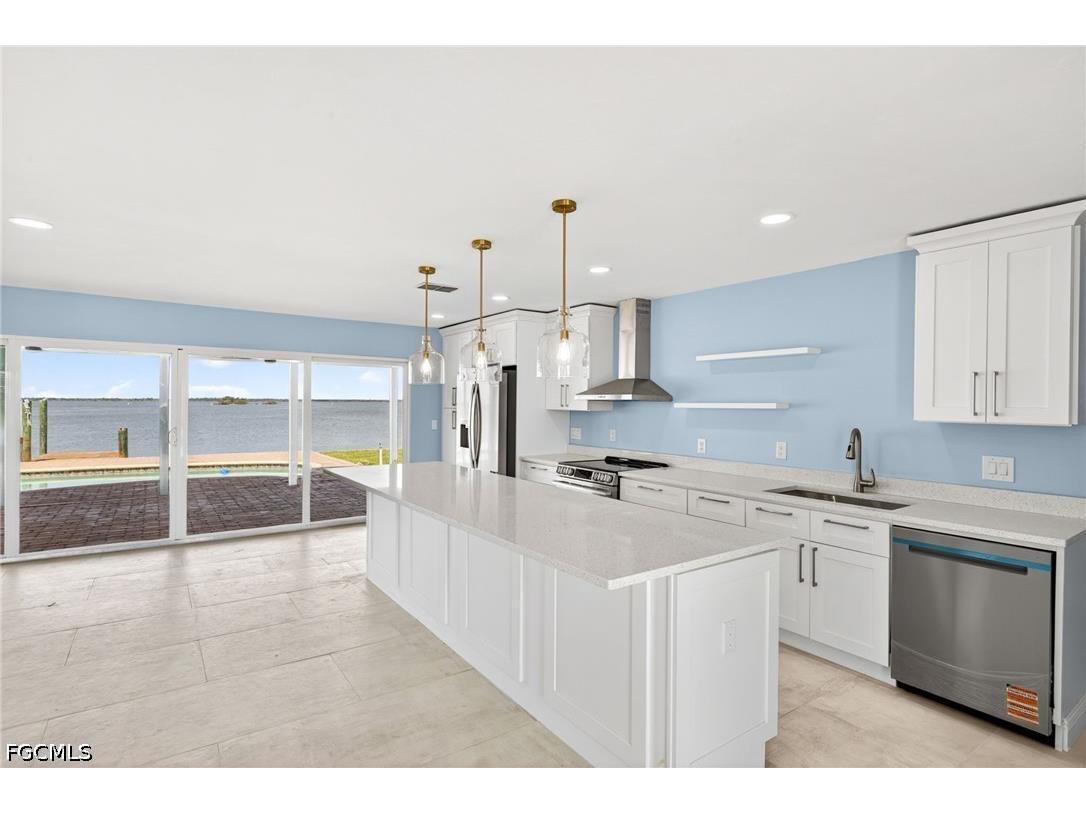 3 Bayview Boulevard Fort Myers Beach FL 33931 2026024105 image5