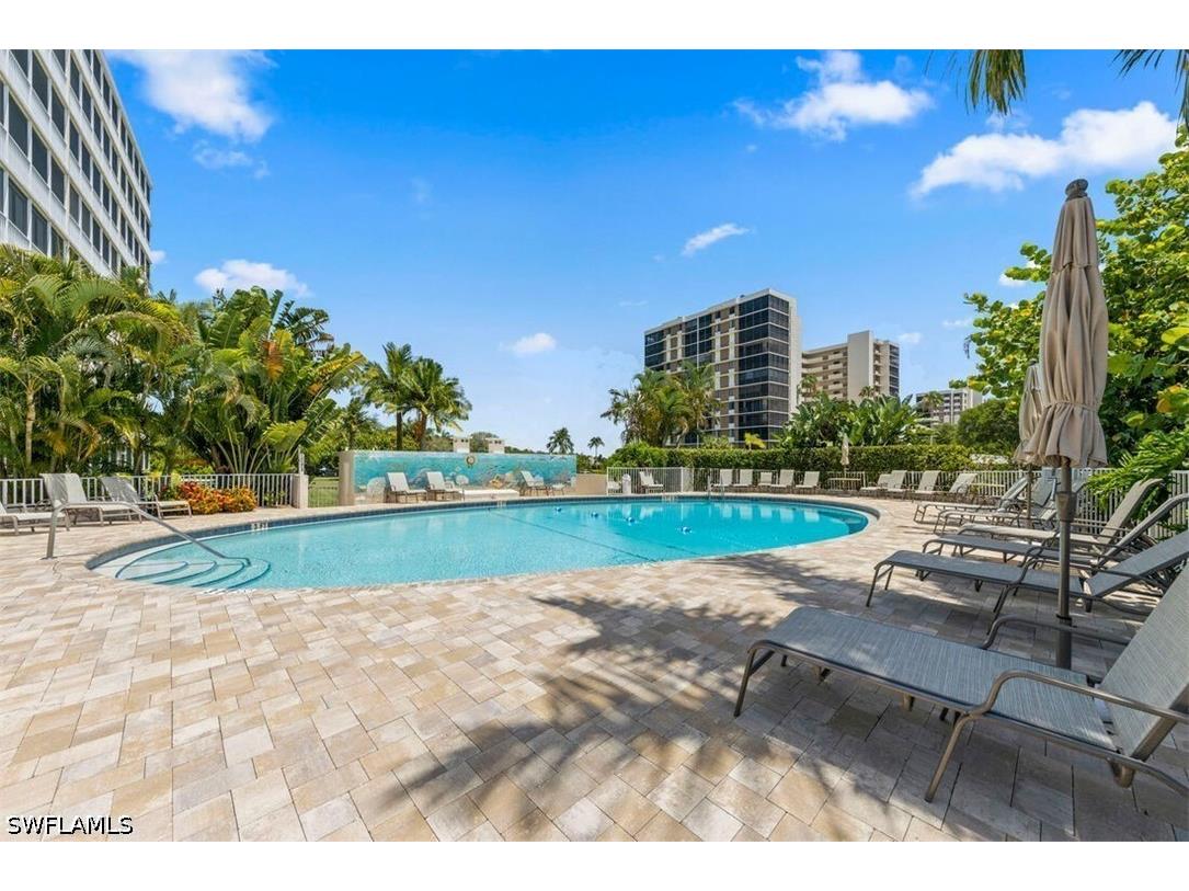 3 Bluebill Avenue #205 Naples FL 34108 226019984 image2