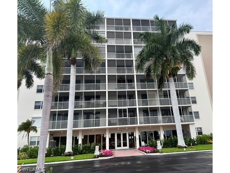 3 Bluebill Avenue #205 Naples FL 34108 226019984 image5