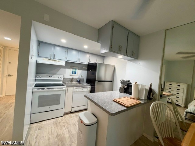 3 Bluebill Avenue #205 Naples FL 34108 226019984 image9