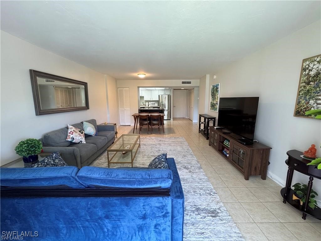 3 Bluebill Avenue #206 Naples FL 34108 226001338 image1