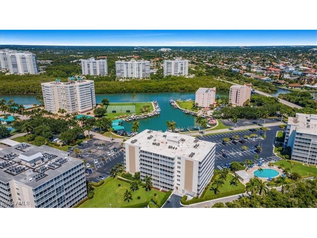 3 Bluebill Avenue #207 Naples FL 34108 225075167 image2