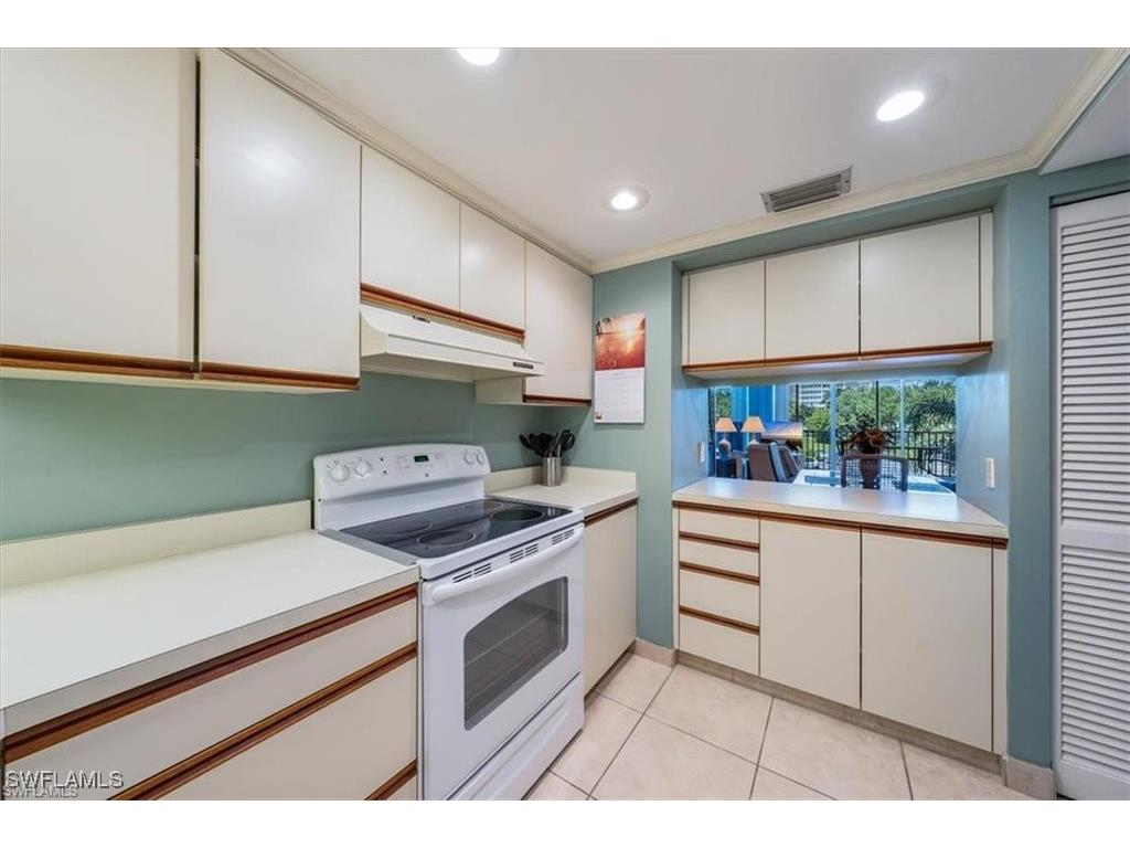 3 Bluebill Avenue #207 Naples FL 34108 225075167 image29