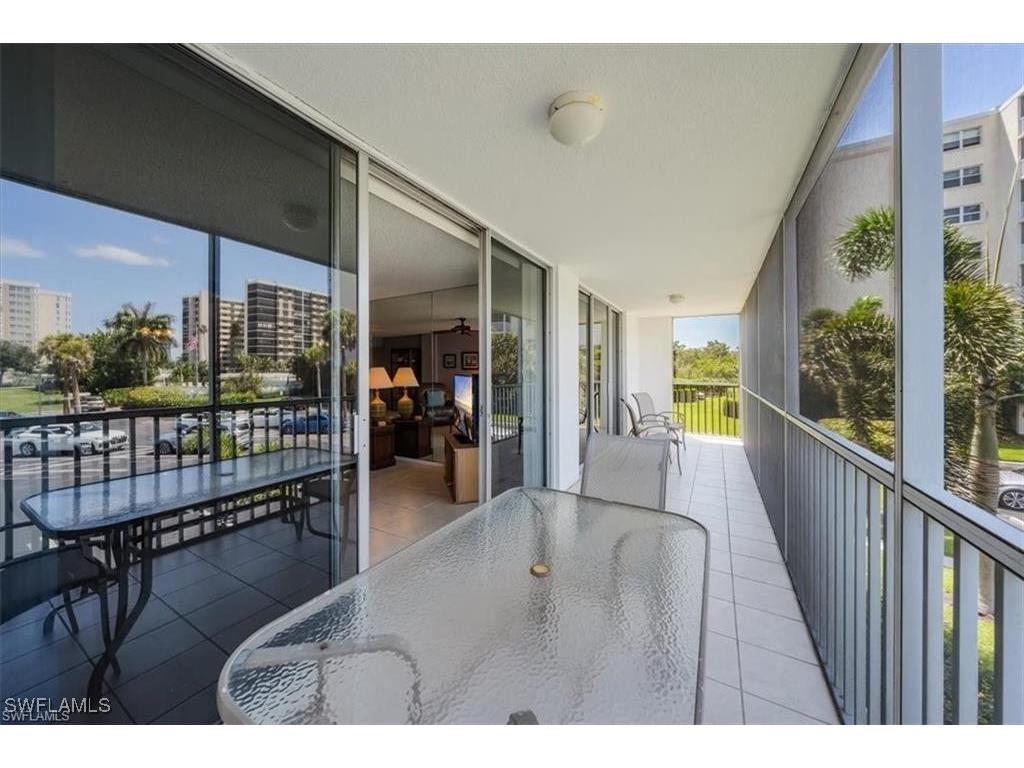3 Bluebill Avenue #207 Naples FL 34108 225075167 image4