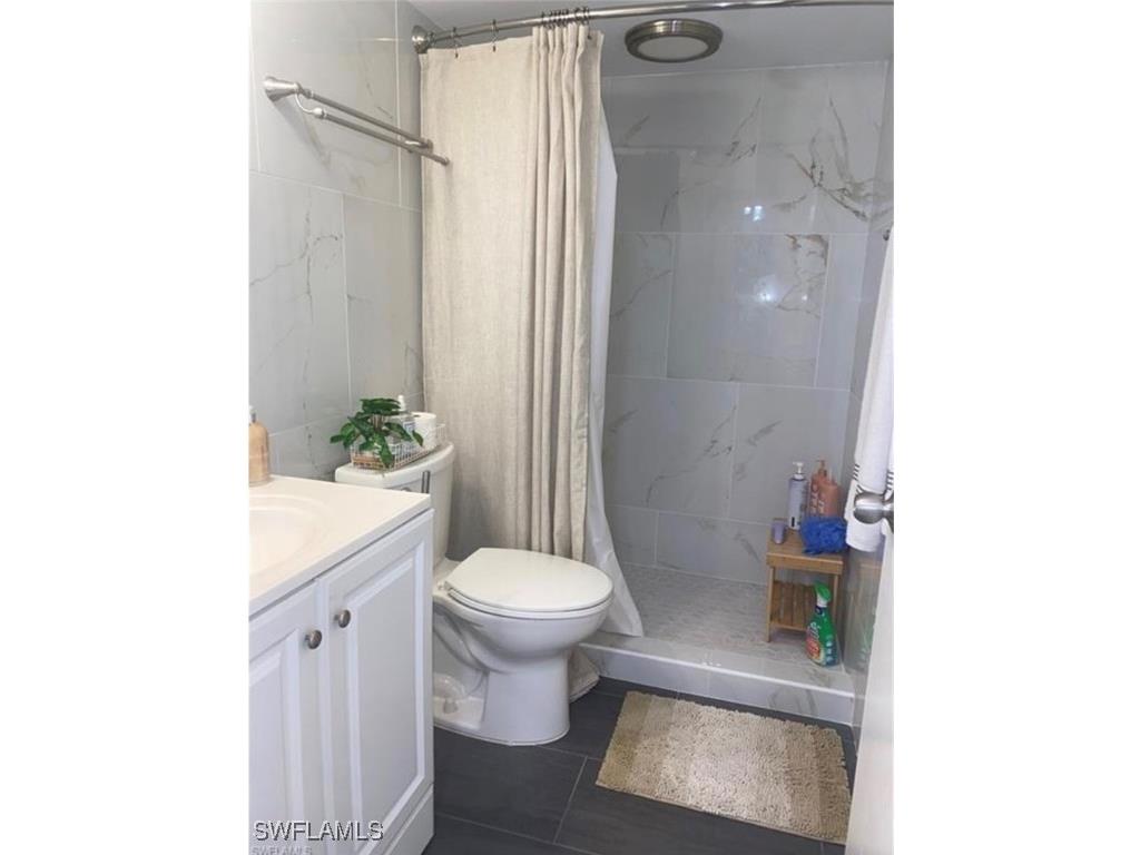 3 Bluebill Avenue #211 Naples FL 34108 225072860 image4