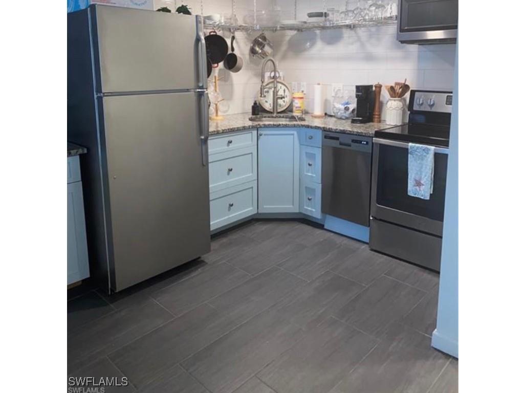 3 Bluebill Avenue #211 Naples FL 34108 225072860 image5