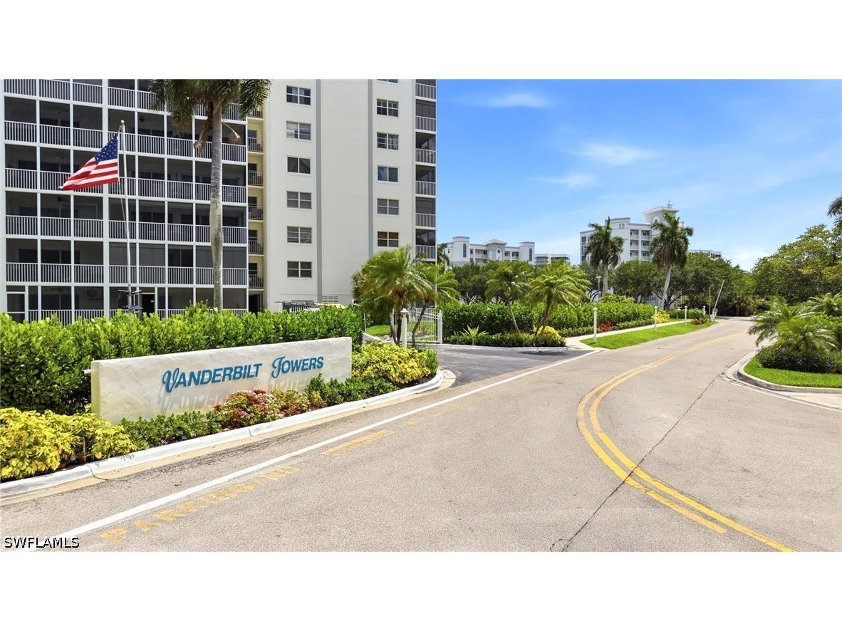 3 Bluebill Avenue #303 Naples FL 34108 226018057 image32