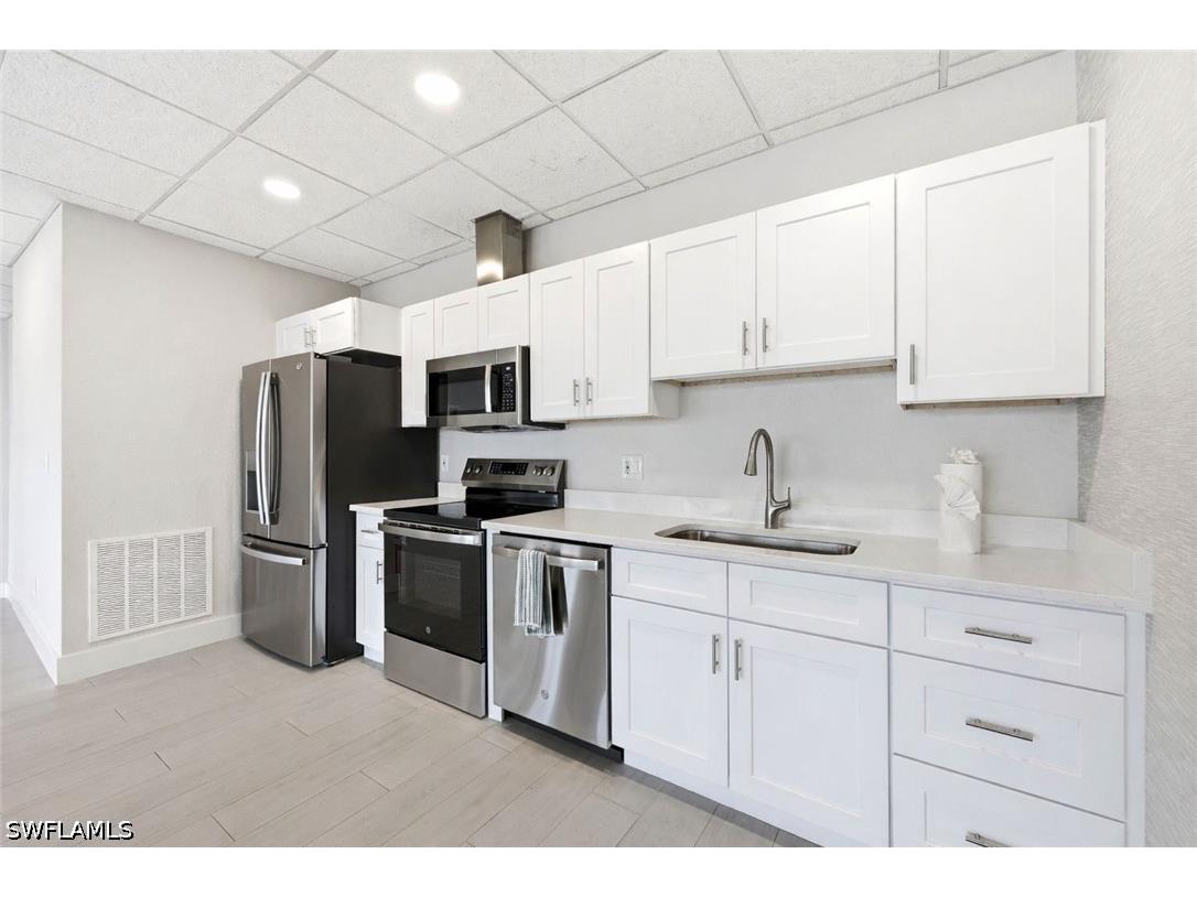 3 Bluebill Avenue #303 Naples FL 34108 226018057 image43