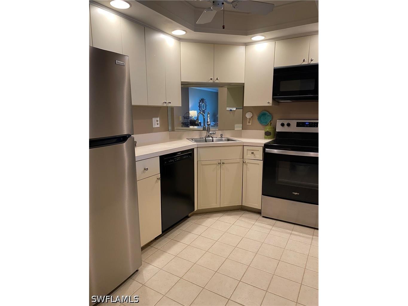 3 Bluebill Avenue #410 Naples FL 34108 226021726 image8
