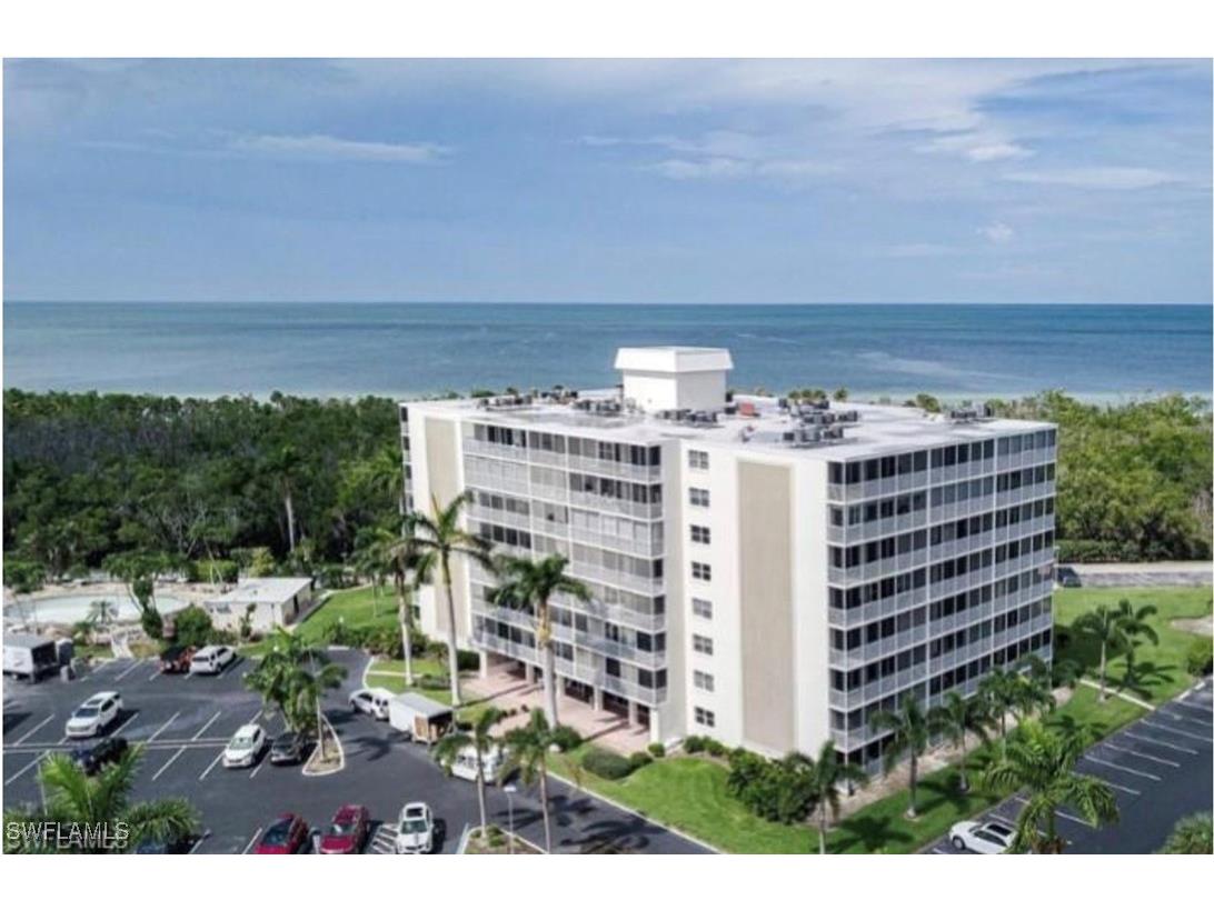 3 Bluebill Avenue #511 Naples FL 34108 225082643 image1