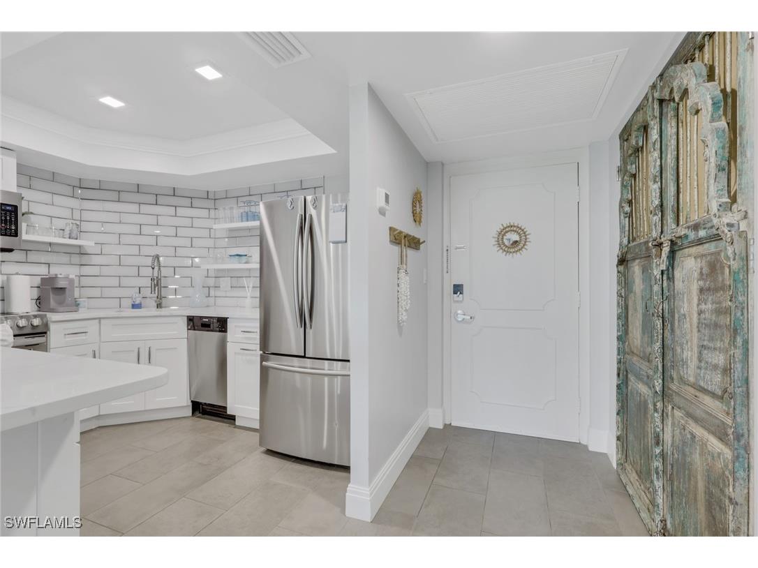 3 Bluebill Avenue #512 Naples FL 34108 225081615 image11