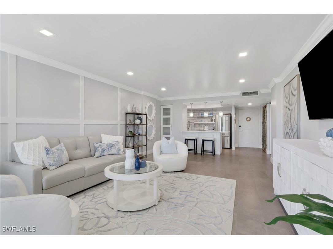 3 Bluebill Avenue #512 Naples FL 34108 225081615 image3