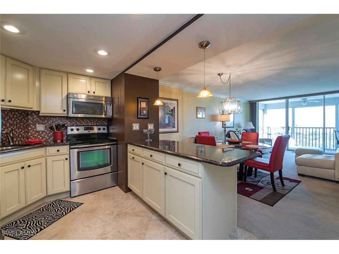 3 Bluebill Avenue #704 Naples FL 34108 226005165 image2