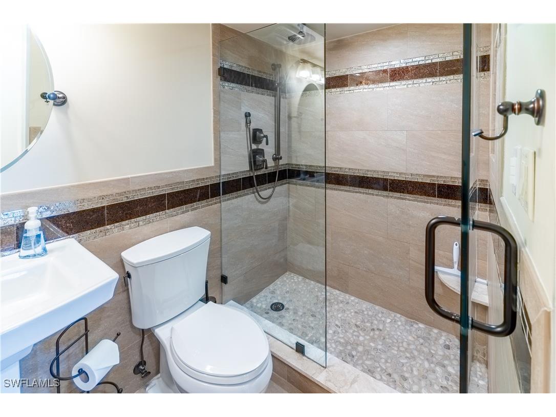 3 Bluebill Avenue #801 Naples FL 34108 225080896 image20