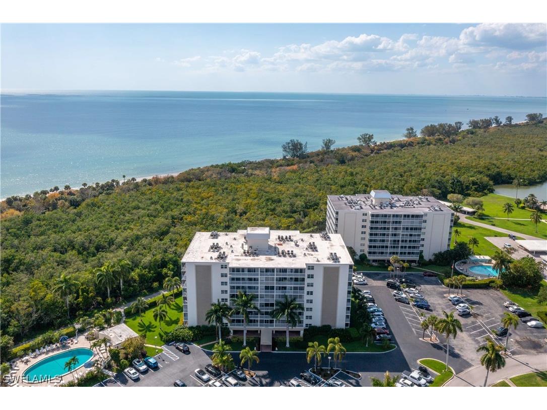 3 Bluebill Avenue #808 Naples FL 34108 226006646 image2