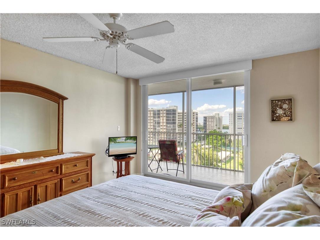 3 Bluebill Avenue #808 Naples FL 34108 226006646 image21