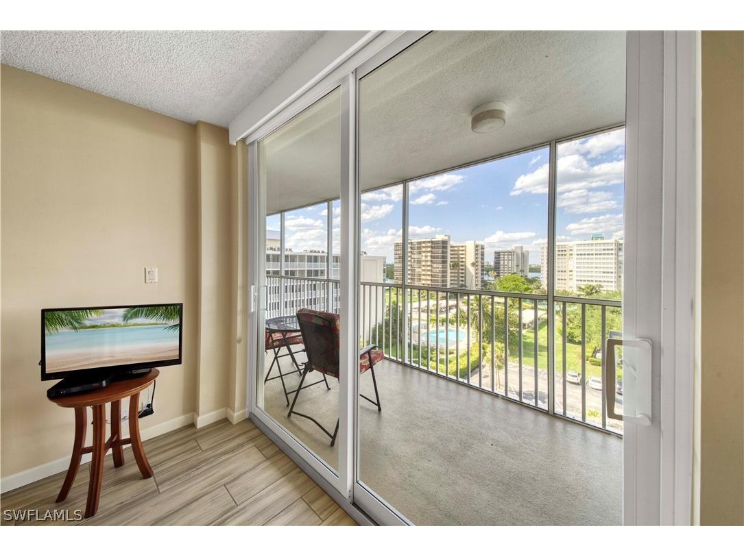 3 Bluebill Avenue #808 Naples FL 34108 226006646 image22