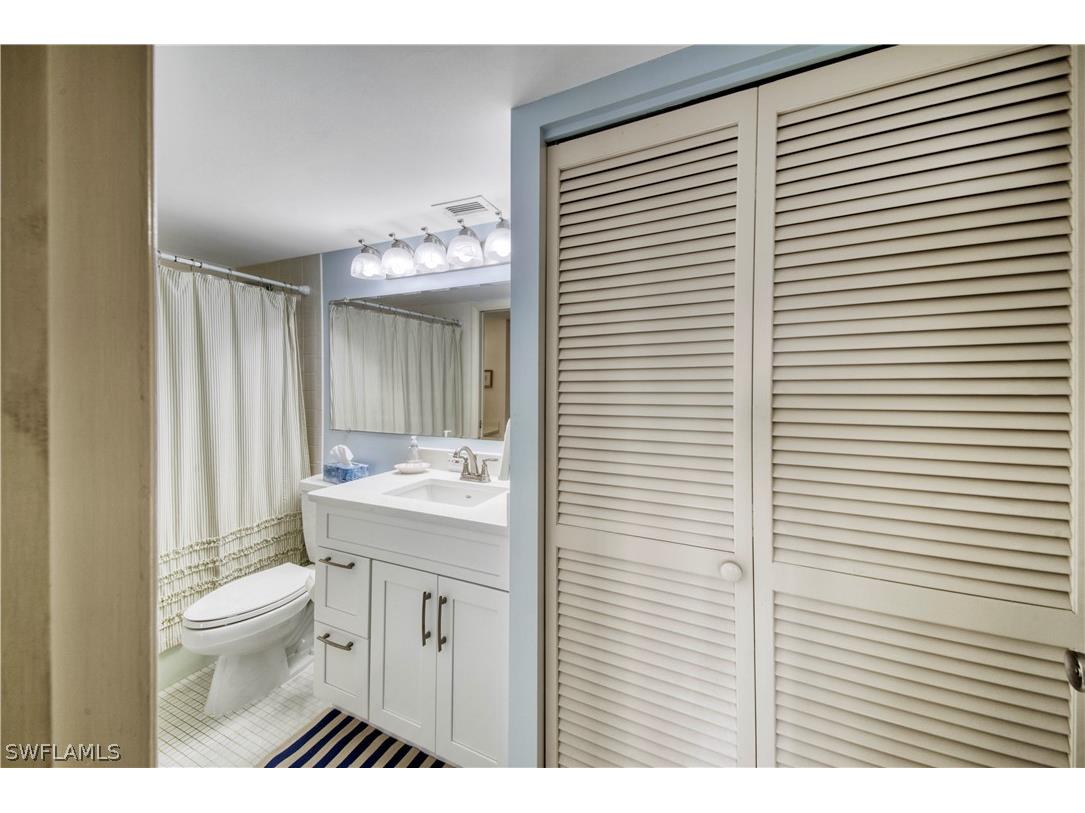 3 Bluebill Avenue #808 Naples FL 34108 226006646 image25