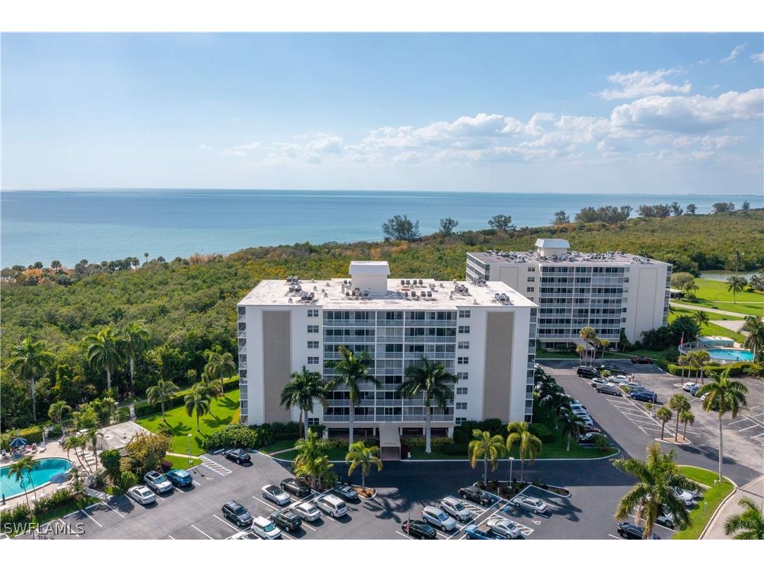 3 Bluebill Avenue #808 Naples FL 34108 226006646 image3