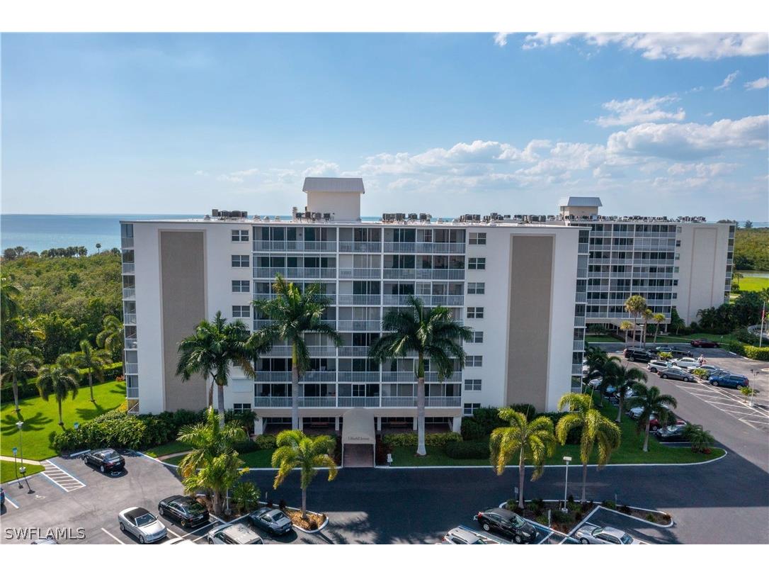 3 Bluebill Avenue #808 Naples FL 34108 226006646 image4