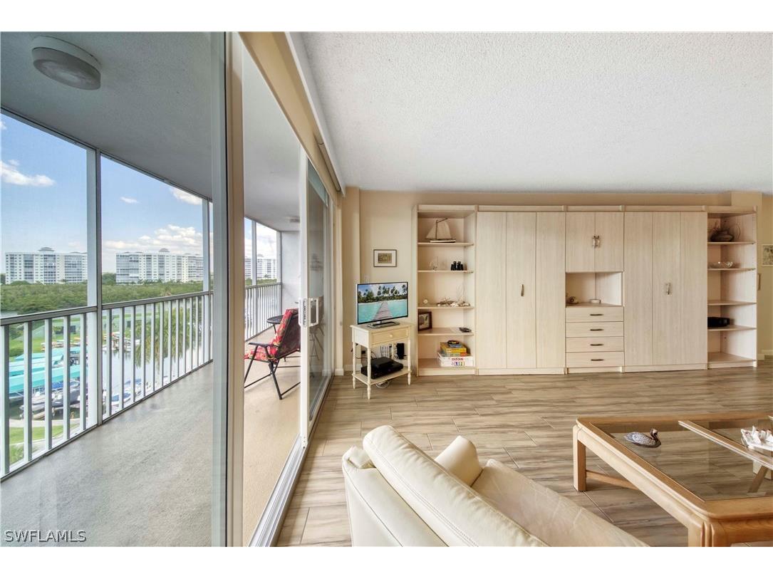 3 Bluebill Avenue #808 Naples FL 34108 226006646 image9