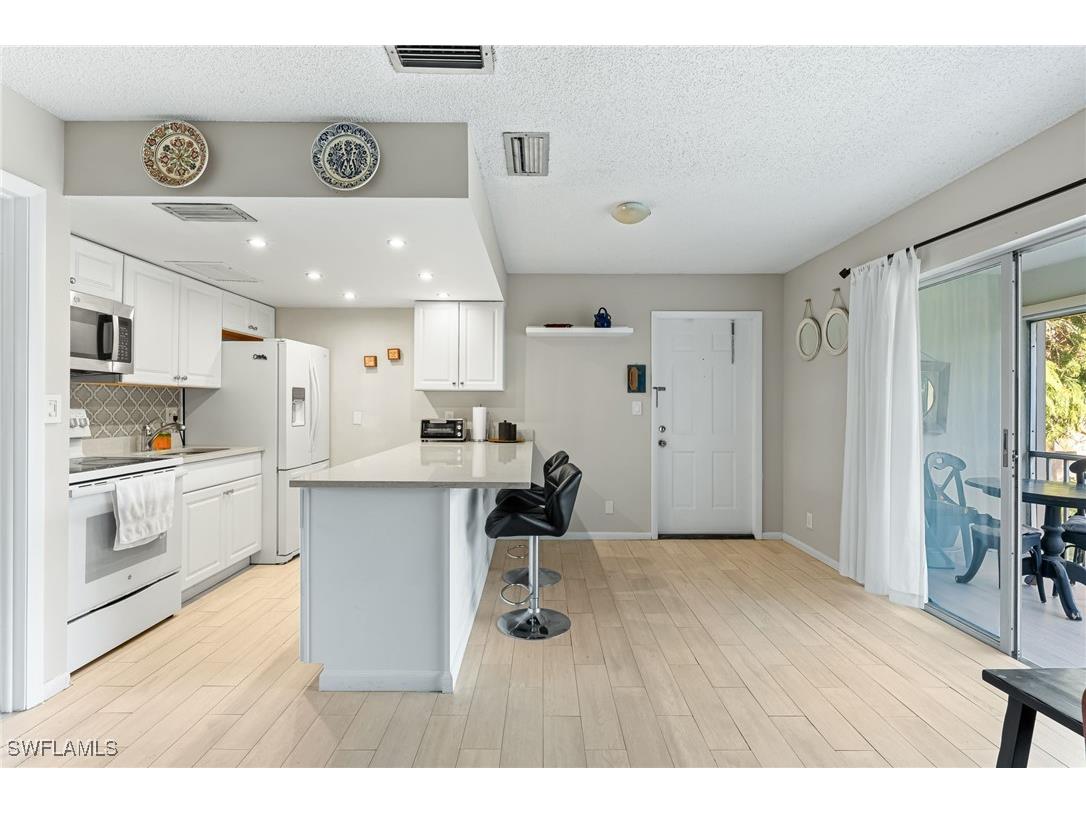 3 Bob O Link Court #3B Naples FL 34105 226000663 image3