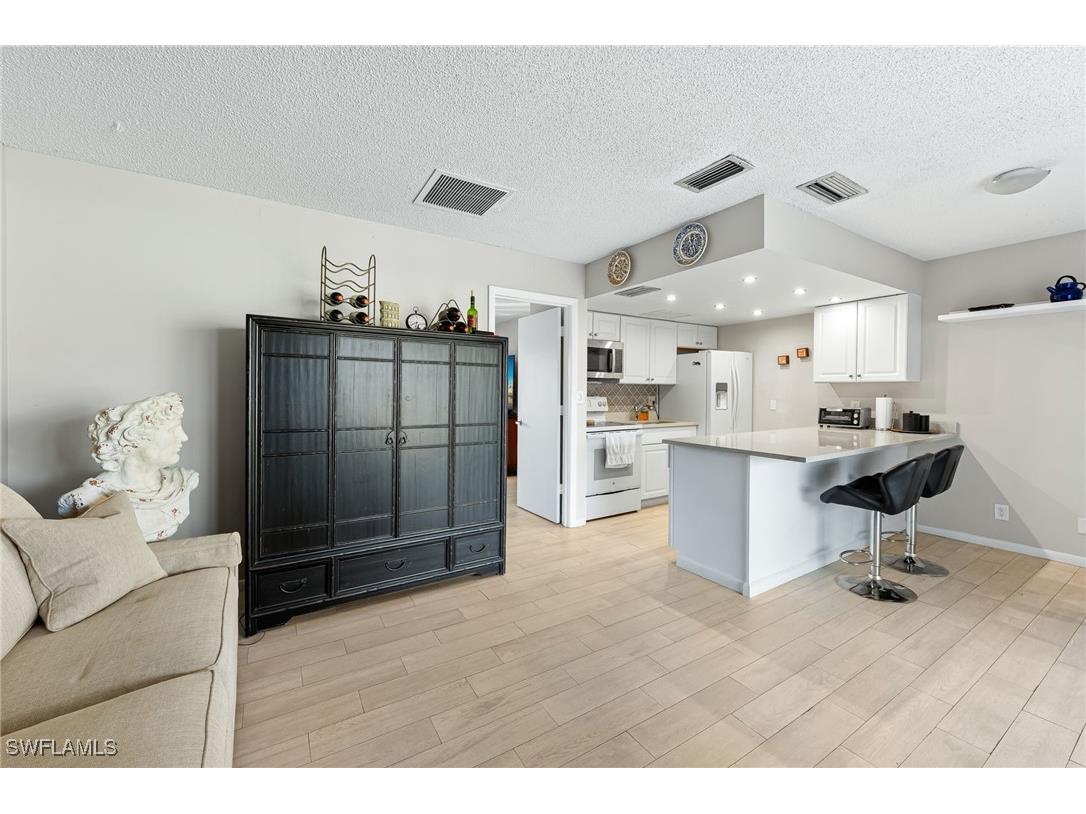 3 Bob O Link Court #3B Naples FL 34105 226000663 image9