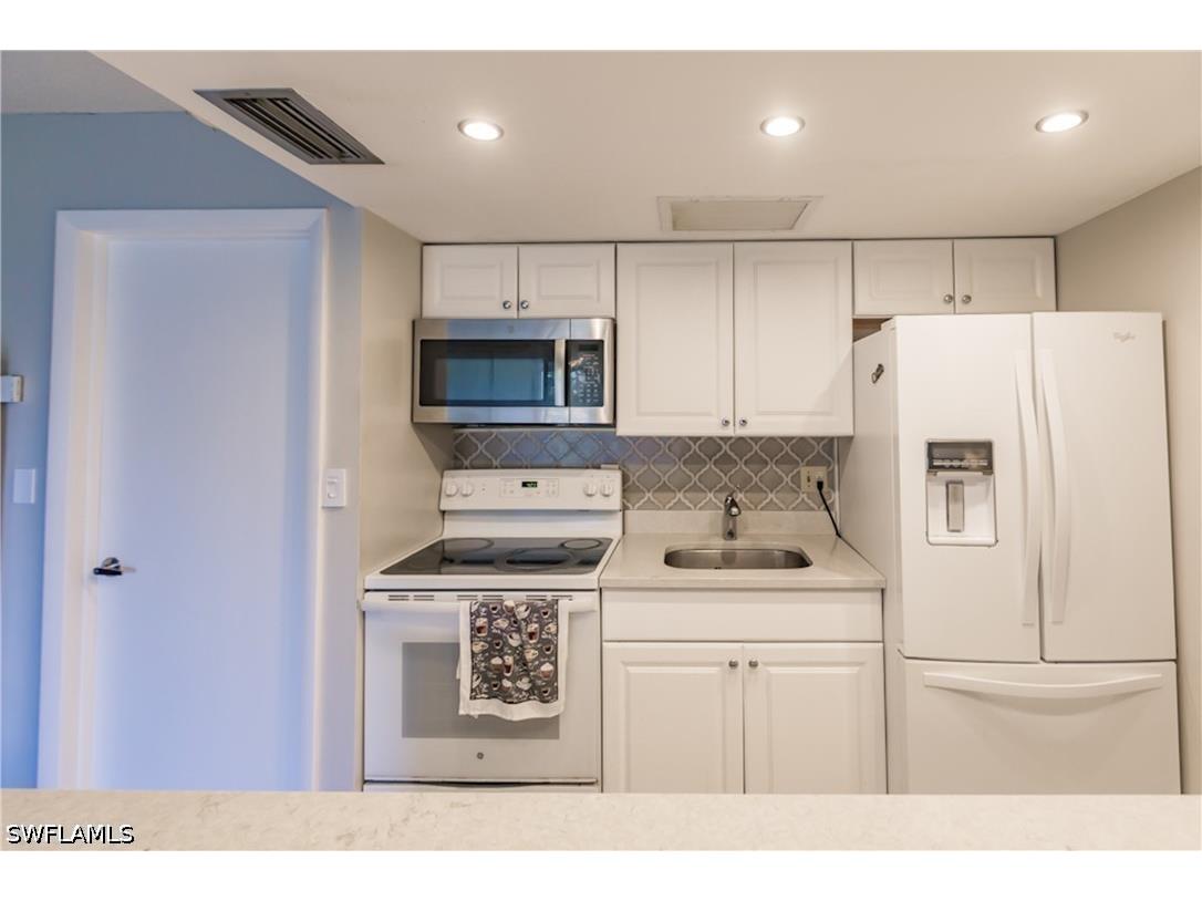 3 Bob O Link Court #B Naples FL 34105 226022238 image10