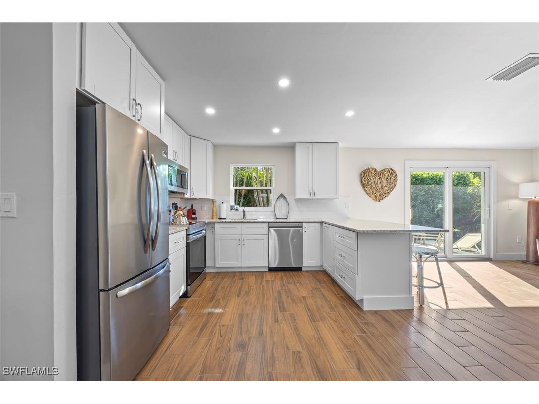 3 Crooked Lane #23 Naples FL 34112 225083366 image3