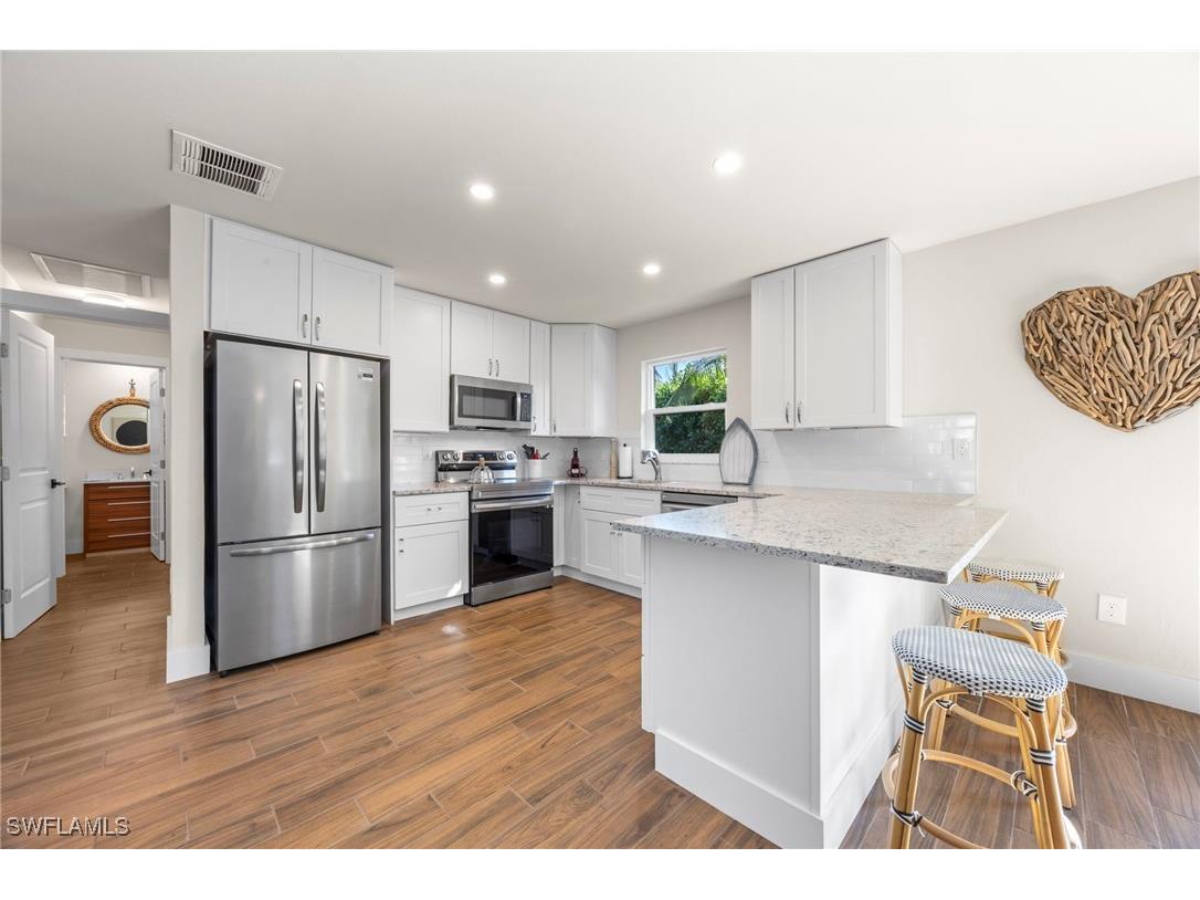 3 Crooked Lane #23 Naples FL 34112 225083366 image4