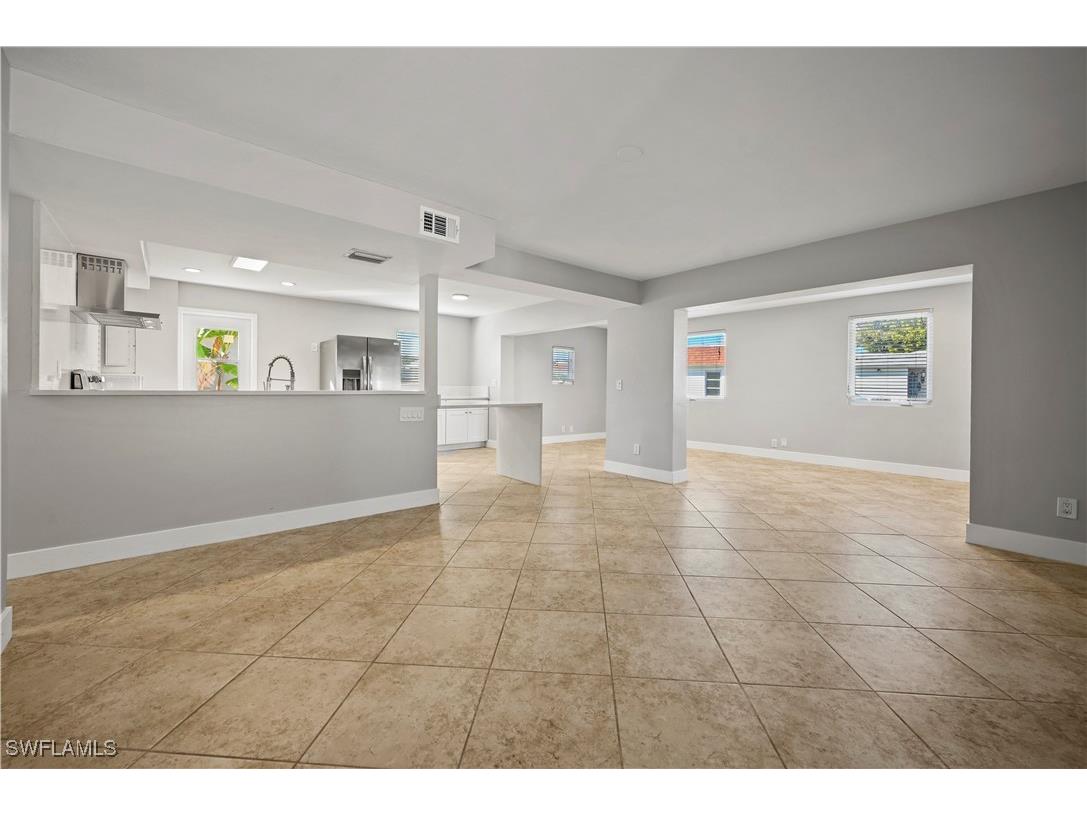 3 Kings Road #A7 Naples FL 34112 225080917 image4