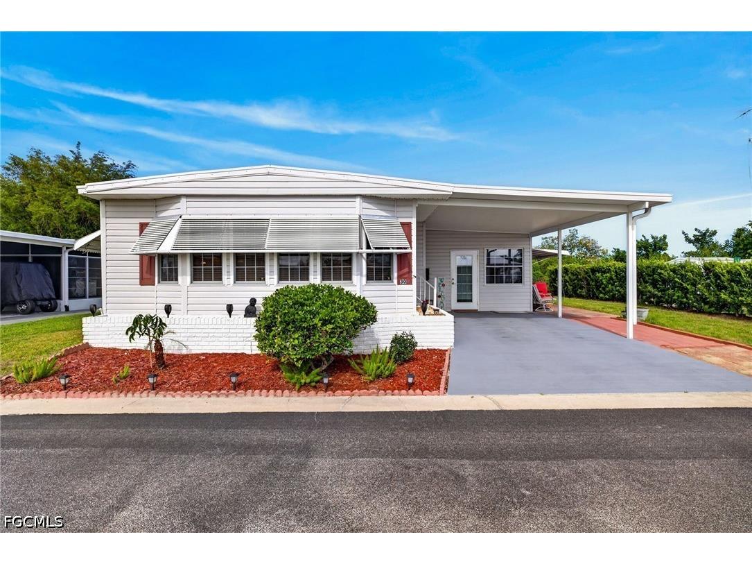 30 Aloe Street Alva FL 33920 2026017641 image1