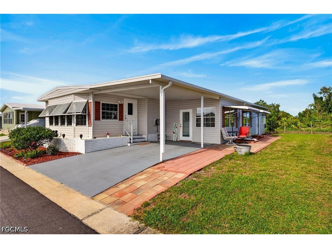 30 Aloe Street Alva FL 33920 2026017641 image2