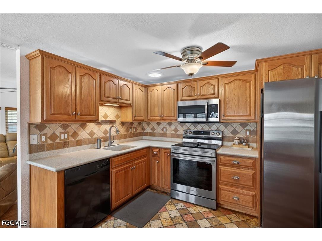 30 Aloe Street Alva FL 33920 2026017641 image8